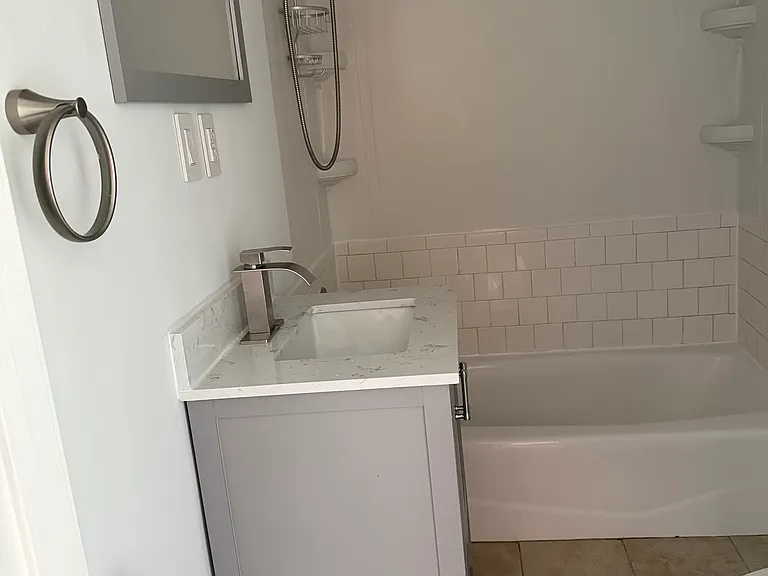 1623 S East Ln — Photo 4