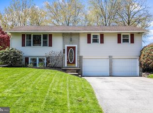 150 Echo Dr, Chambersburg, PA