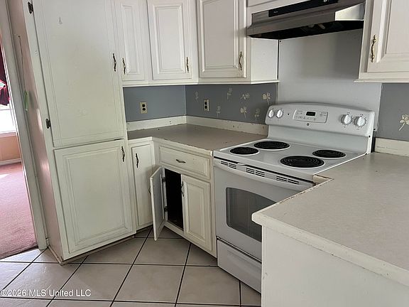 5th image of 2530 Old Bay Rd