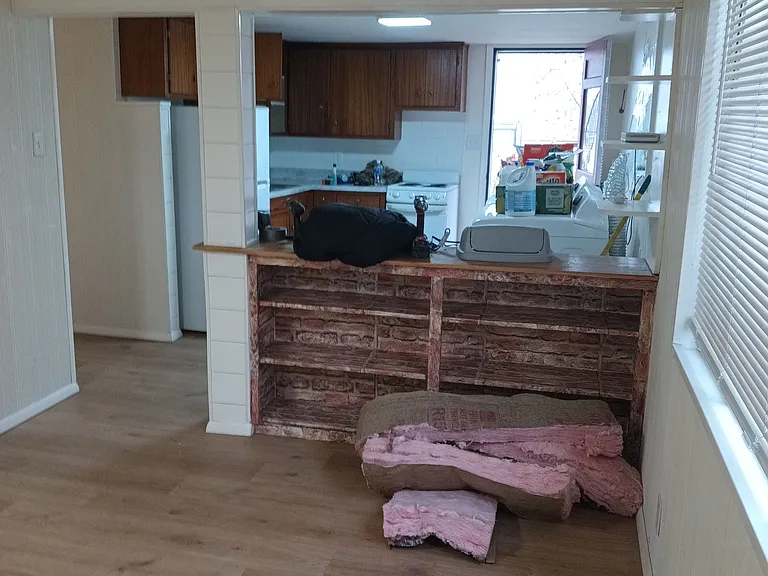 719 N Walnut St — Photo 14