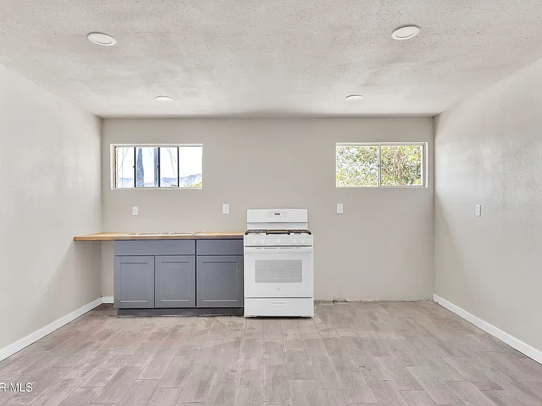 8827 Mount Elbert Dr #3-1 — Photo 2