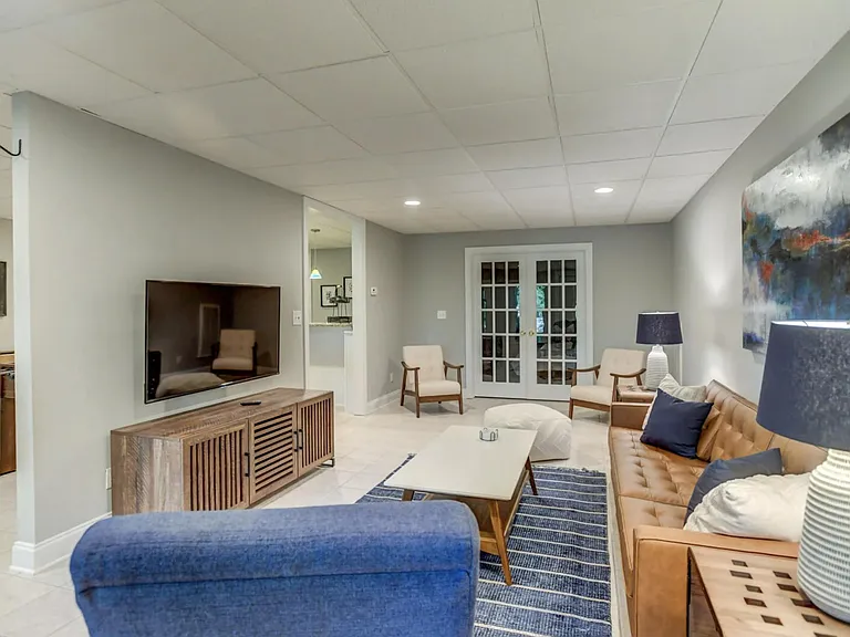 4564 Ina Ln — Photo 23