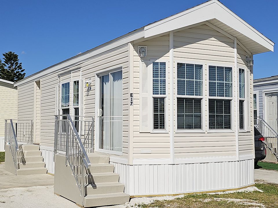 1st image of 200 Banana River Dr