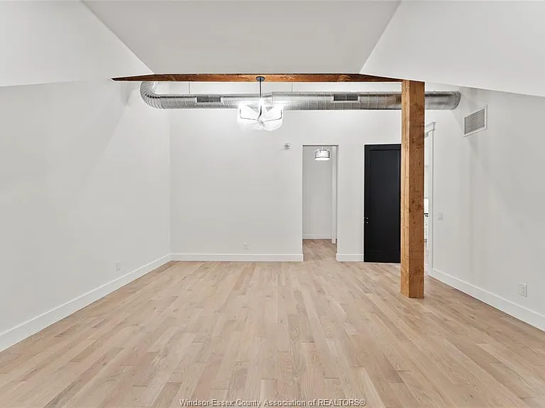 247 Brock St #403 — Photo 20