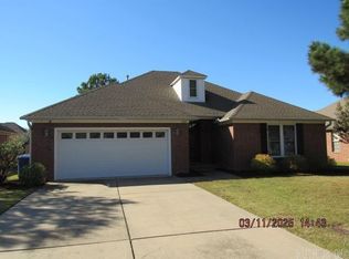 1825 Poteete Dr, Conway, AR 72034