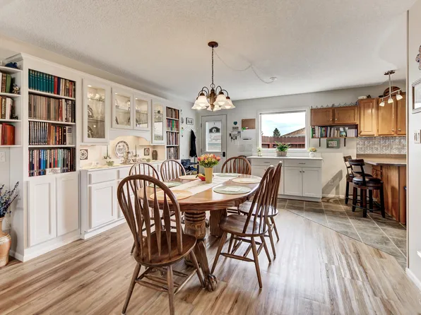 2502 Heritage Dr, Helena, MT 59601