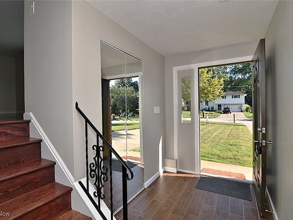 4th image of 10098 Belmeadow Dr