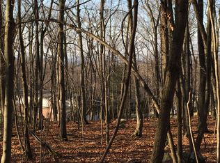 220 Bobby Ln, Manchester, CT 06040