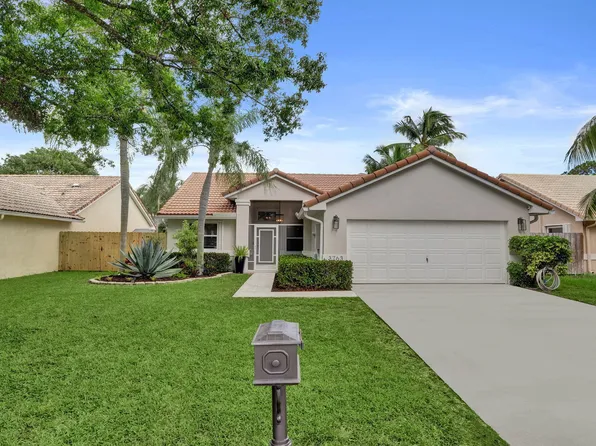 3763 S LANCEWOOD Place, Delray Beach, FL 33445