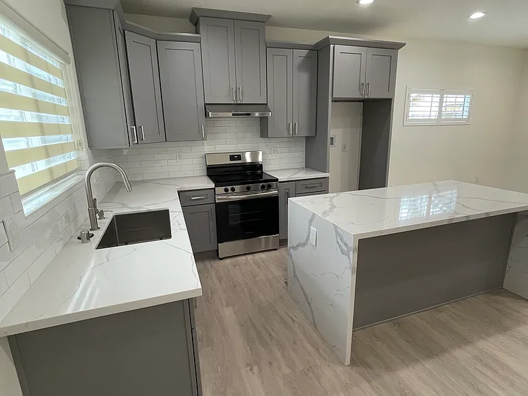 7486 Comanche Dr #B — Photo 3