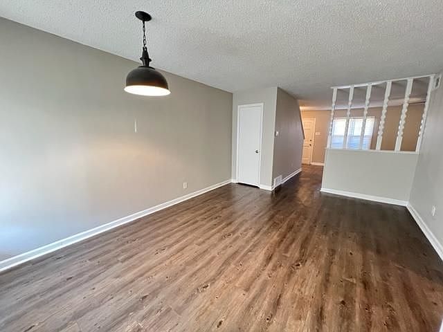 1st image of 5426 Gatehouse Dr #5426