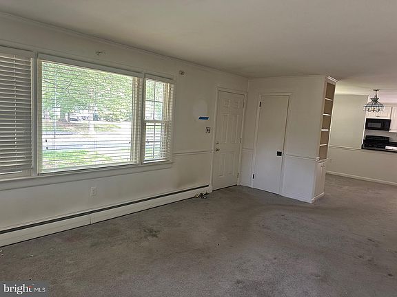 3rd image of 710 Wayside Ave