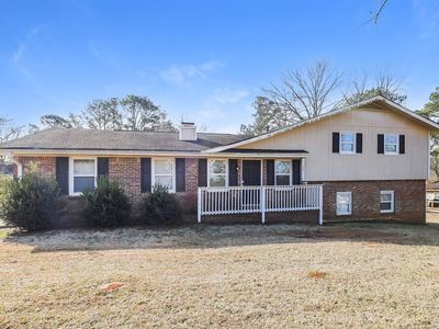 17 E Wedgewood Cir, Newnan, GA, 30263