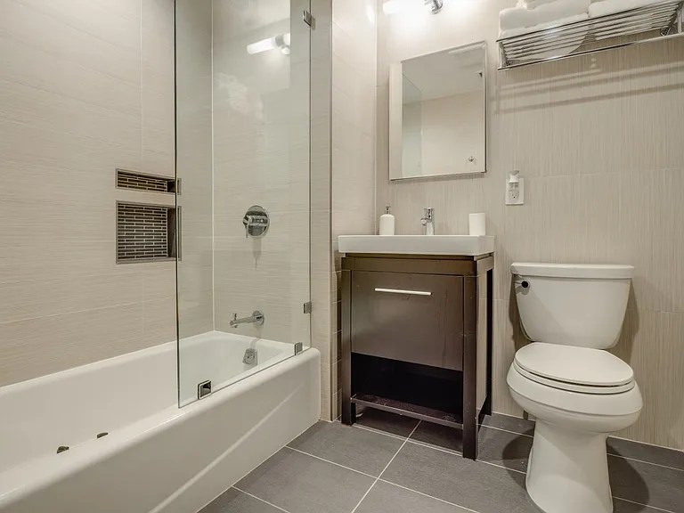 142 Newark Ave #301 — Photo 16
