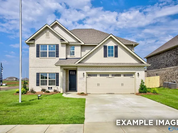 212 Irish Hill Dr, Meridianville, AL 35759
