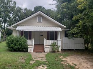 2149 Camp Greene St, Charlotte, NC 28208