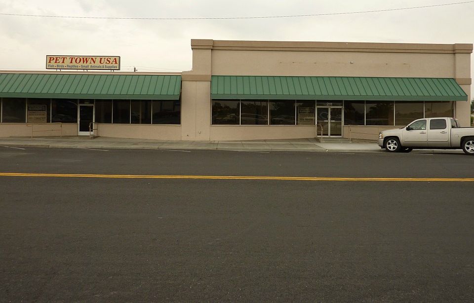 1st image of 211 N Elder St