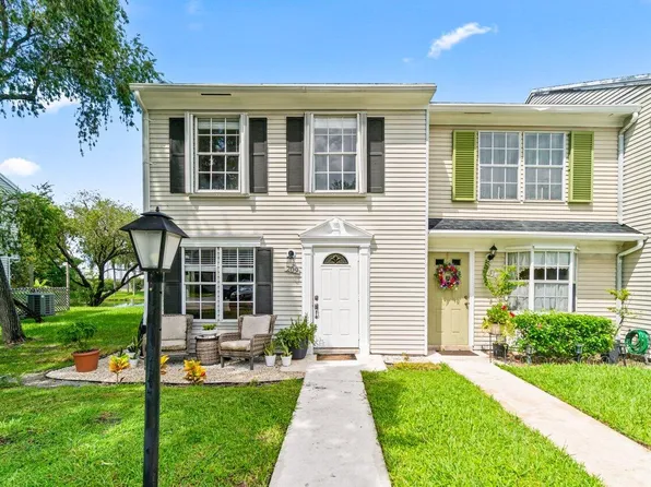 209 Old English Drive, Jupiter, FL 33458