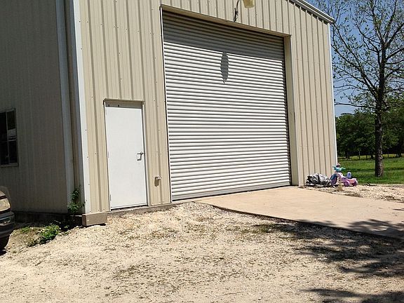 Warehouse of 1800 sq. ft.