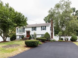 53 Christina Ave, Billerica, MA 01821