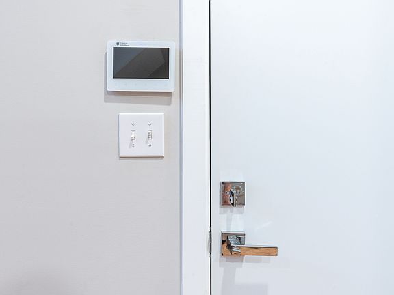 front door / remote buzzer