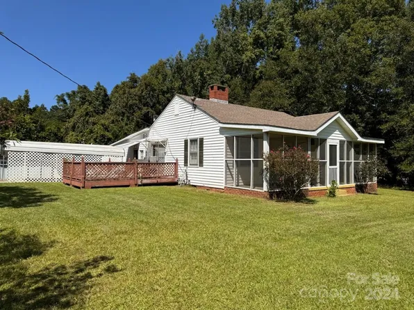 1125 W Laurel Ave, Lancaster, SC 29720