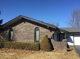 3364 Cavendish Ct, Rockford, IL