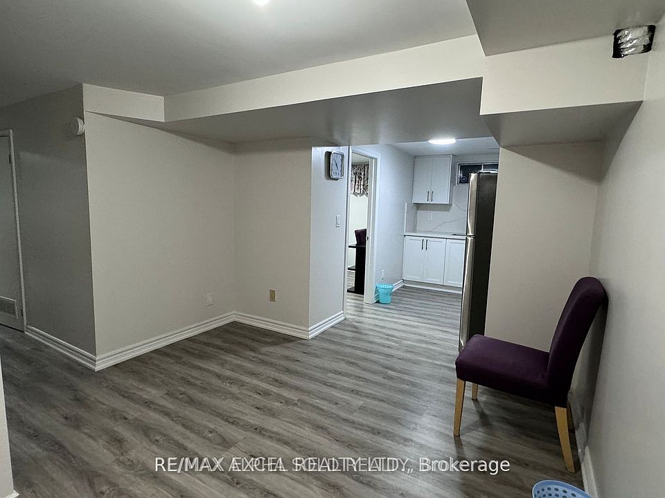 1st image of 38 Saintsbury Sq #Basement