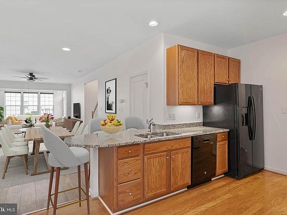 5th image of 18969 Timbercreek Dr #83