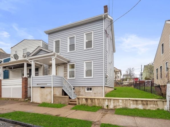 325 N 7Th St, Prospect Park Boro, NJ 07508