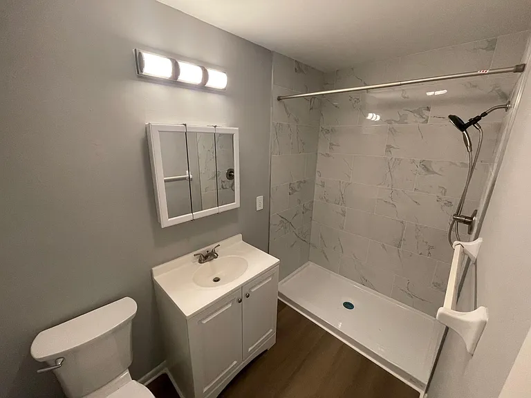 2497 NW Holiday Ct — Photo 5