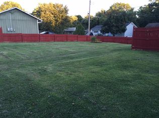643 W Crawford Dr, Clinton, MO 64735