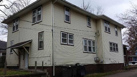 2nd image of 512 W Franklin St