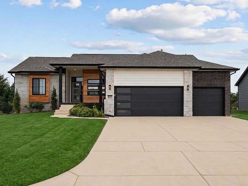 1st image of 4909 N Emerald Ct
