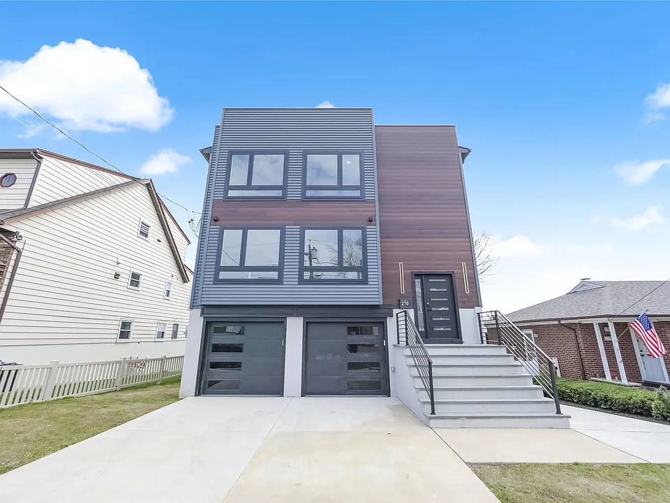 270 Lafayette Ave #2