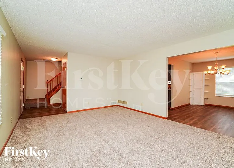 6384 Old Ben Ln — Photo 5