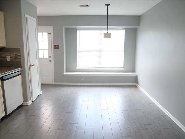 11931 Panay Village Cir — Photo 21