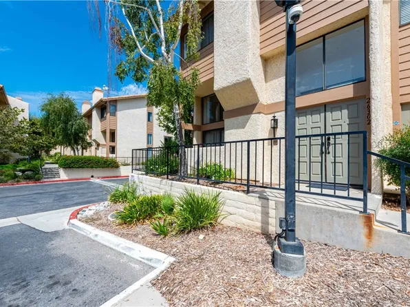 26302 W Plata Ln, Calabasas, CA 91302