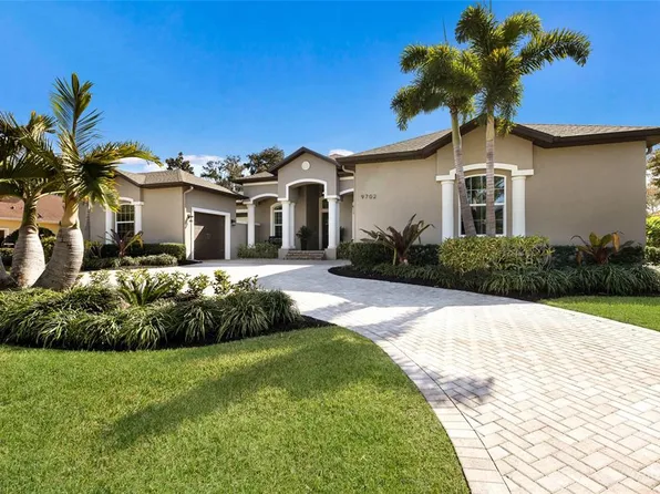 9702 18th Dr NW, Bradenton, FL 34209
