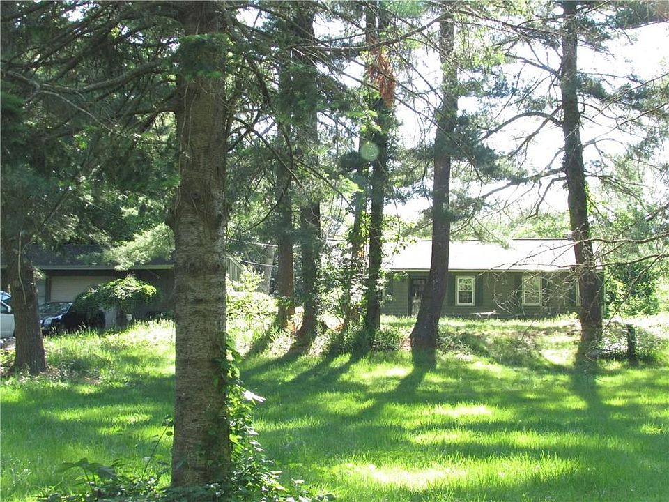 2nd image of 1470 Spring Lake Rd
