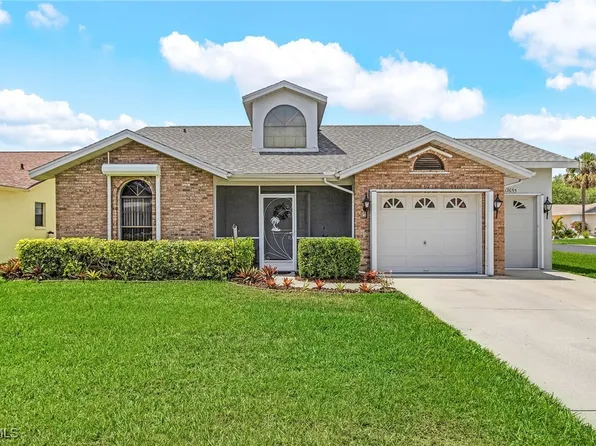 17655 Date Palm Ct, North Fort Myers, FL 33917