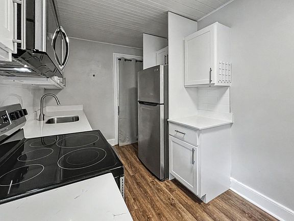 5th image of 116 N Union St #14B