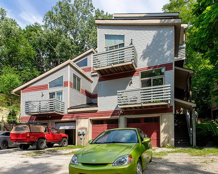 1556 Jones Dr #A-1556A-3 — Photo 1