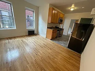 172 Spring St #19 — Photo 4
