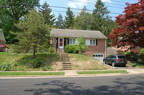 1020 W Taylor Run Pkwy Photo 1 1020 W Taylor Run Pkwy Photo 1