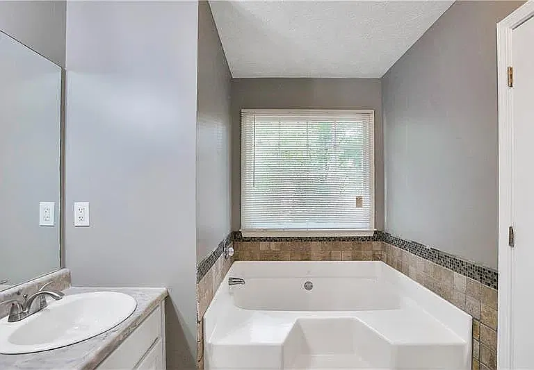 3080 Dove Chase Ct — Photo 2