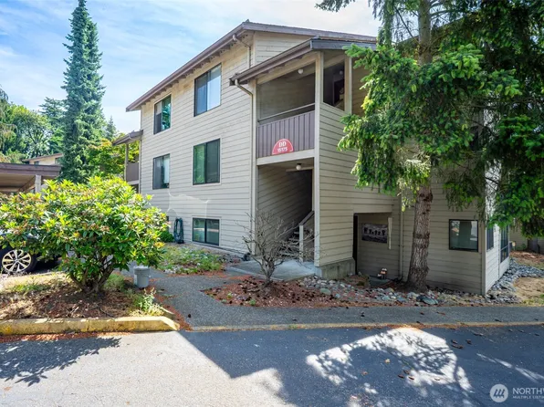 15175 Sunwood Blvd #DD12, Tukwila, WA 98188