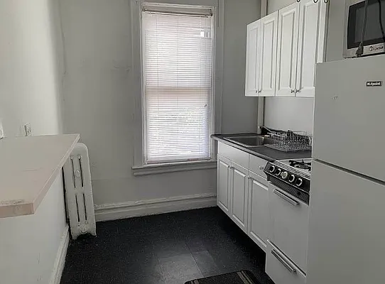 Rented by Voro, LLC | media 10