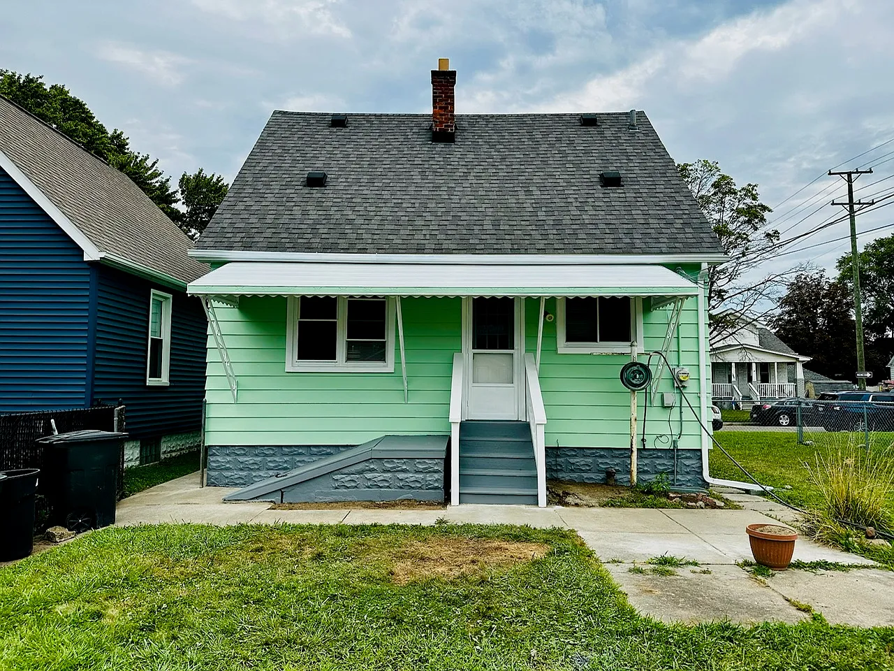 2 bed, 850 sqft, $1,250 — Photo 3