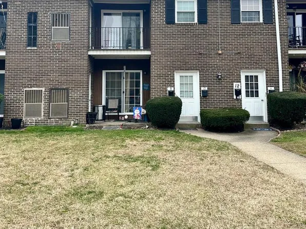 1294 Cooper D10 St, Beverly, NJ 08010